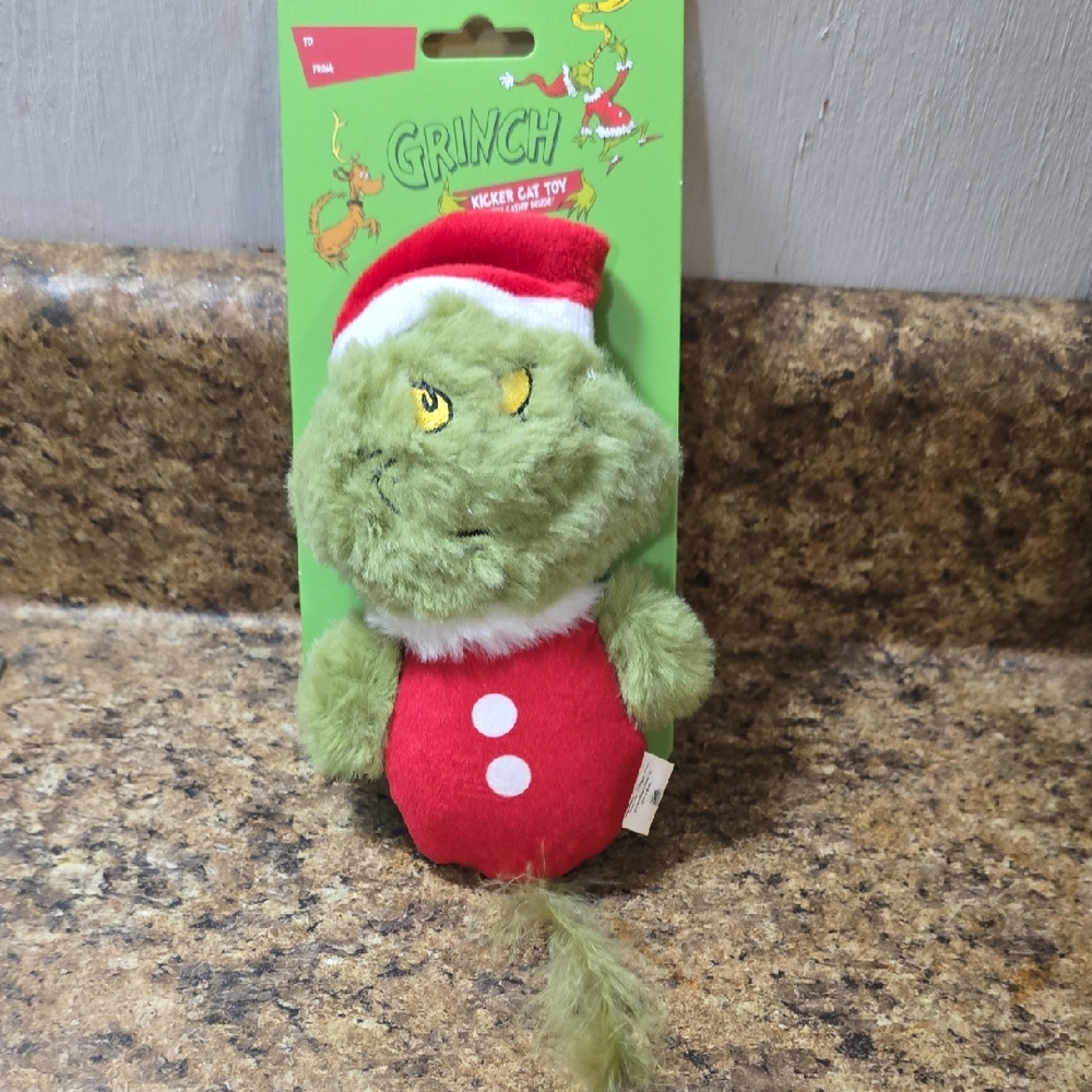 Grinch Plush Kicker Cat Toy With Catnip Inside‎ NWT